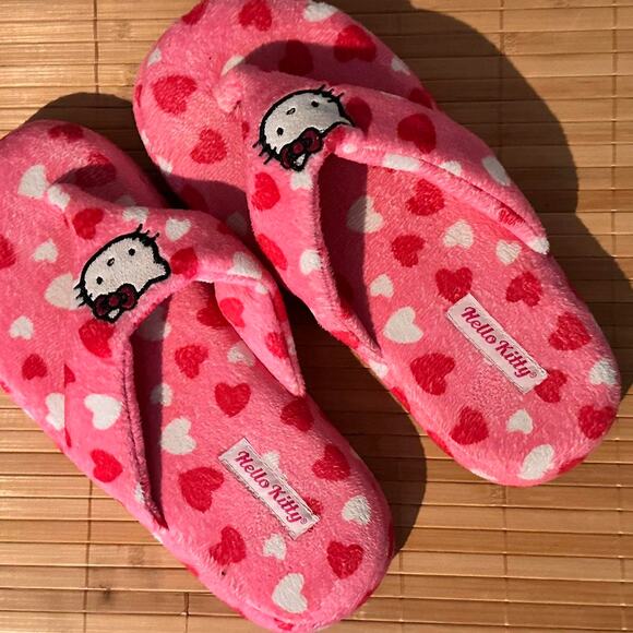 Hello Kitty Handbags - Hello Kitty Size Large 7-10 Sandals